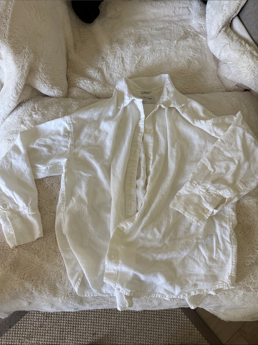 Abercrombie & Fitch Oversized White Linen Long Sleeve Tee
